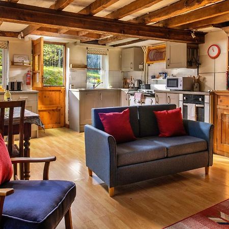 Finest Retreats - Great Cantal Granary 兰德林多德威尔斯 外观 照片
