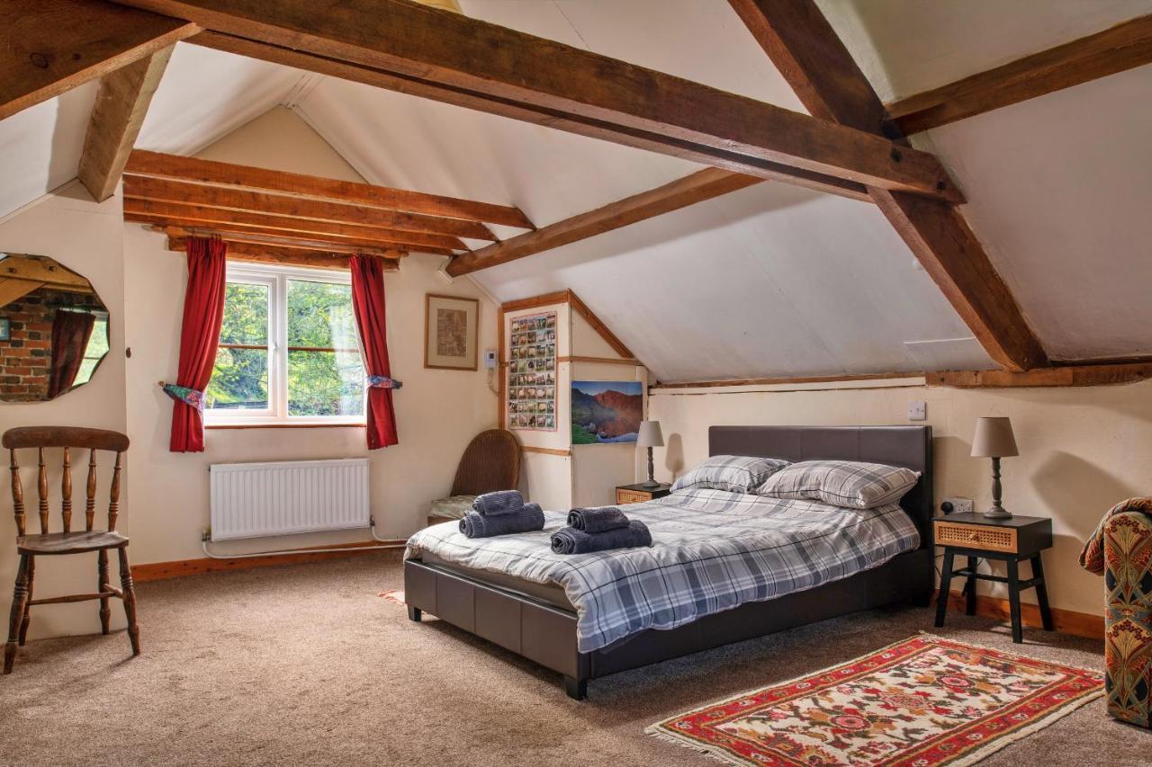 Finest Retreats - Great Cantal Granary 兰德林多德威尔斯 外观 照片