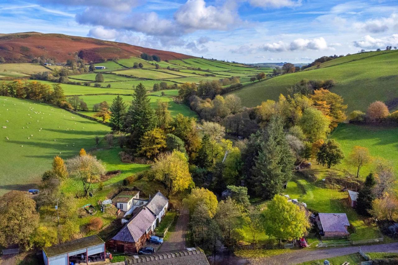 Finest Retreats - Great Cantal Granary 兰德林多德威尔斯 外观 照片