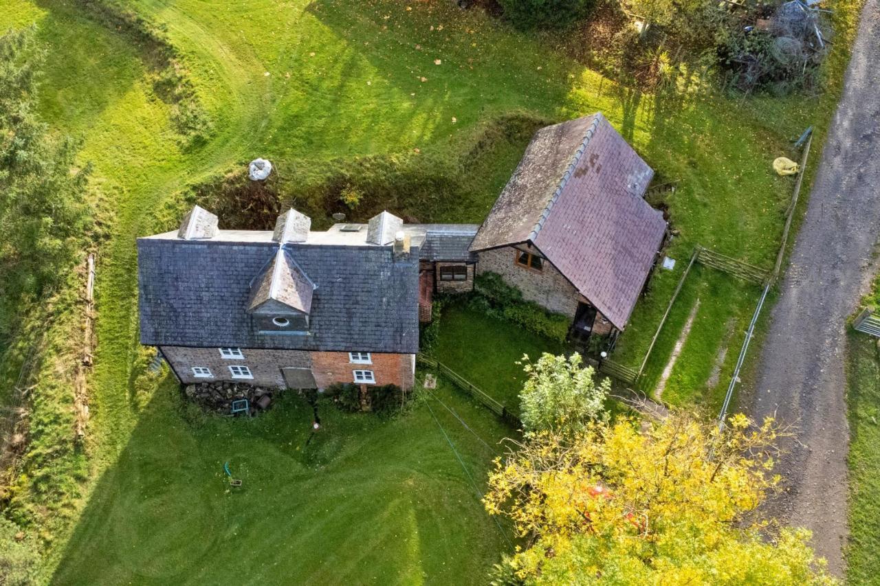 Finest Retreats - Great Cantal Granary 兰德林多德威尔斯 外观 照片
